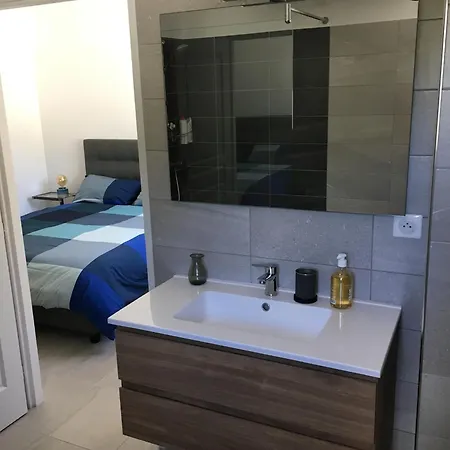 Moderne A De 57 M² Avec Vue Exclusive Apartment Bastia (Corsica)