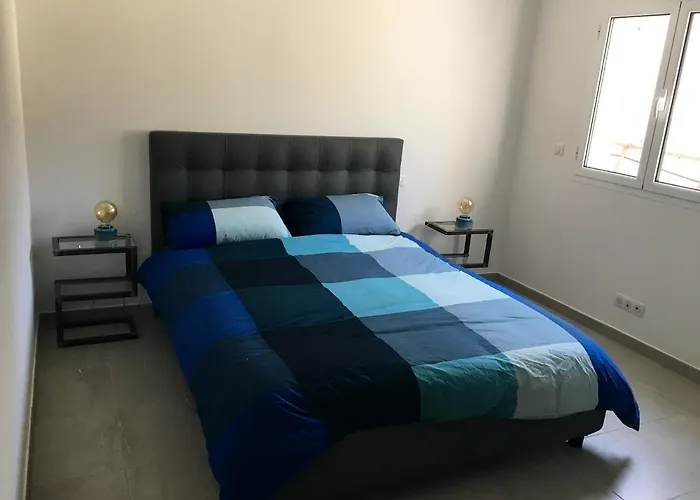 Moderne à De 57 M² Avec Vue Exclusive Bastia (Corsica)